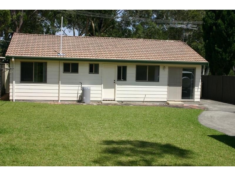 36 Findlay Avenue, Chain Valley Bay NSW 2259
