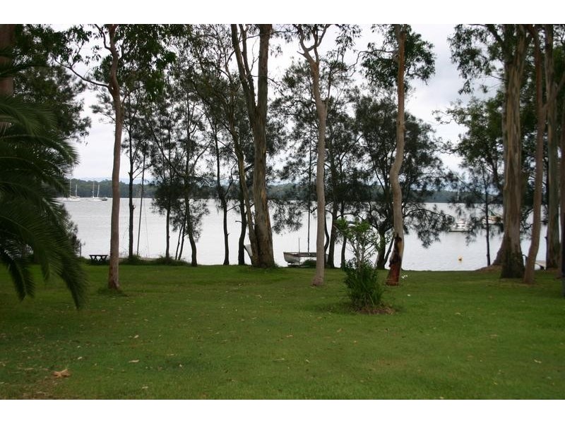 24 Harwood Close, Mannering Park NSW 2259