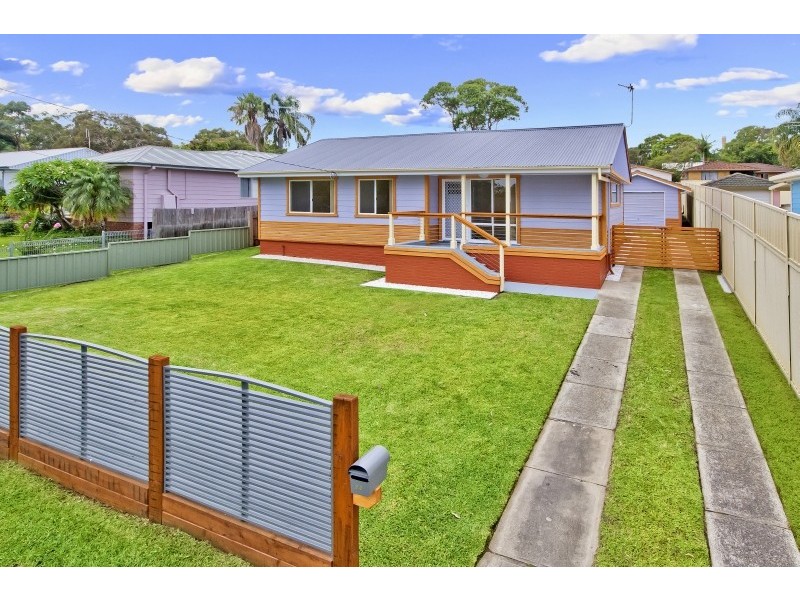 33 Spencer Street, Mannering Park NSW 2259