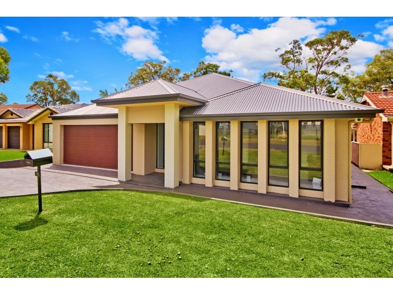 15 Birrabang Avenue, Summerland Point NSW 2259