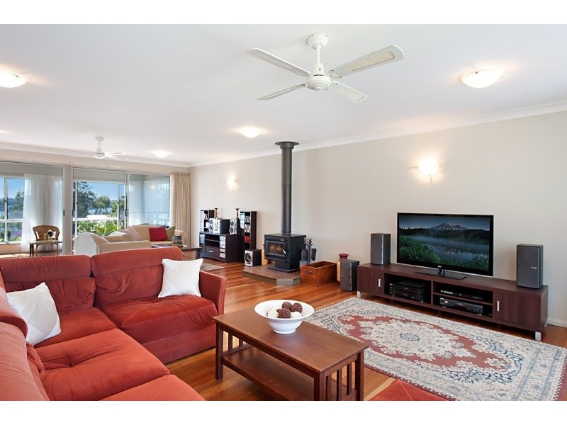 33 Bay Street, Wyee Point NSW 2259