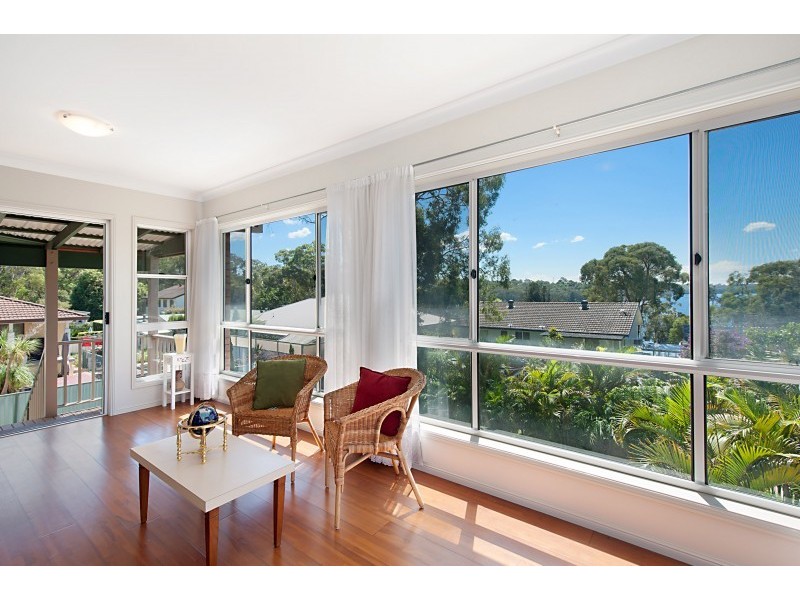 33 Bay Street, Wyee Point NSW 2259
