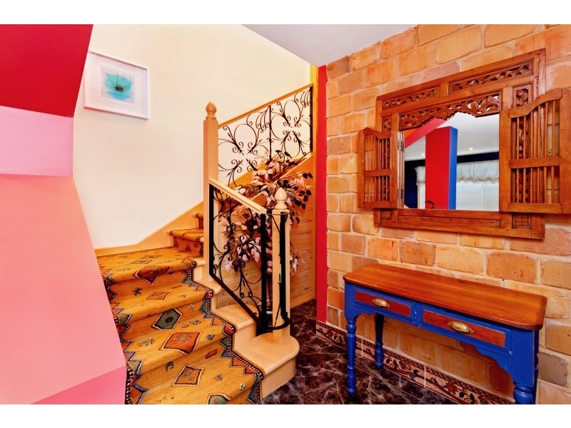 115 Cams Boulevard, Summerland Point NSW 2259