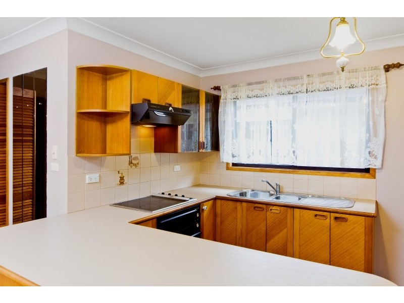 36 Ravenswood Street, Mannering Park NSW 2259