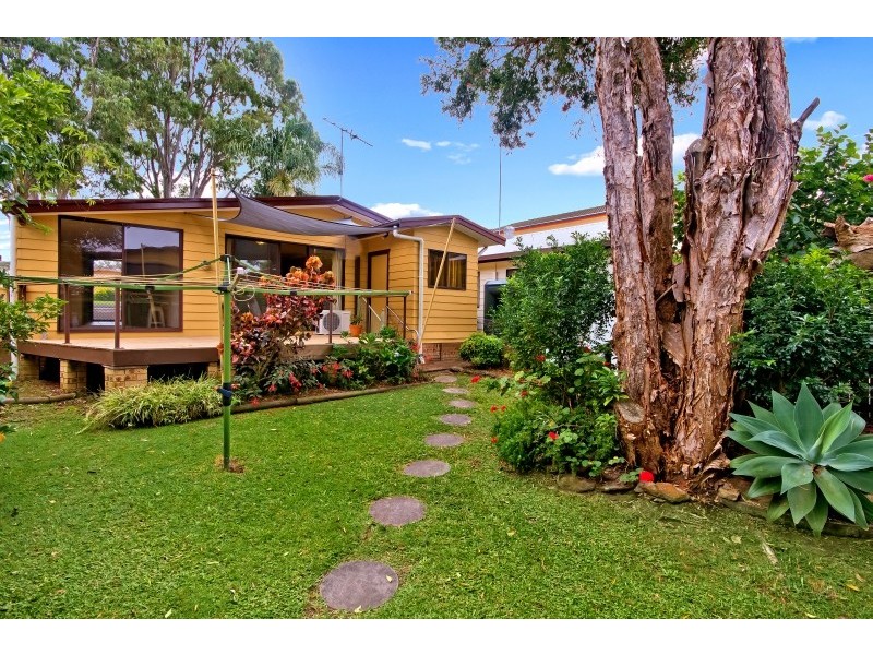 36 Ravenswood Street, Mannering Park NSW 2259