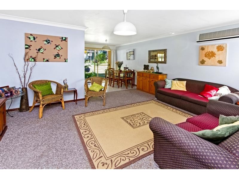 57 Yeramba Road, Summerland Point NSW 2259