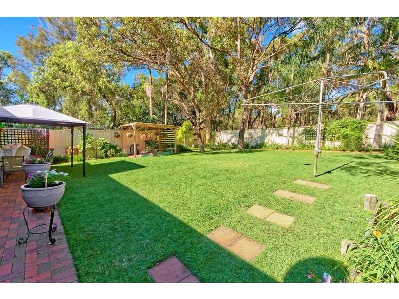 57 Yeramba Road, Summerland Point NSW 2259