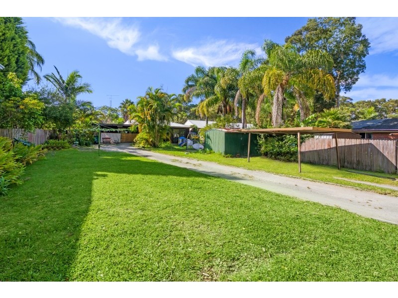 229 Tall Timbers Road, Chain Valley Bay NSW 2259