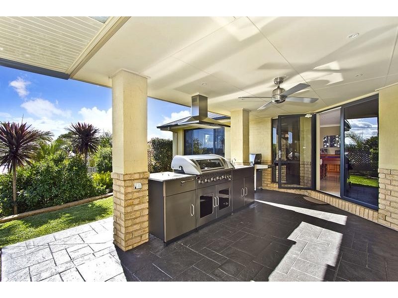 32 Wymeera Circuit, Wyee Point NSW 2259