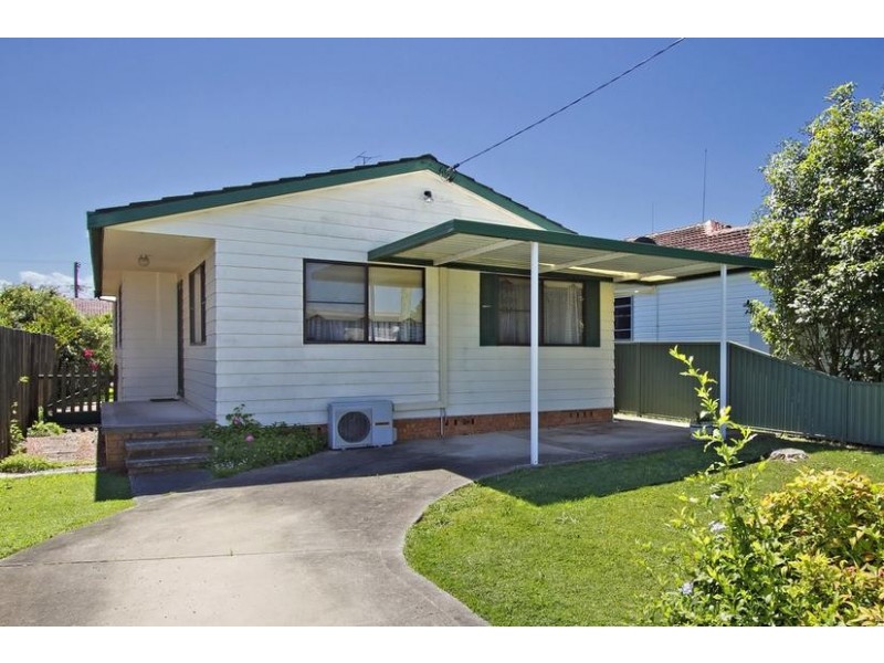 27 Ravenswood Street, Mannering Park NSW 2259