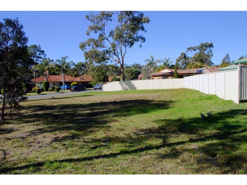 15 Anchorage Crescent, Summerland Point NSW 2259