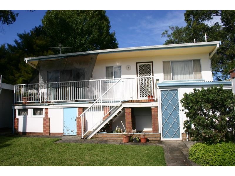 94 Winbin Crescent, Gwandalan NSW 2259