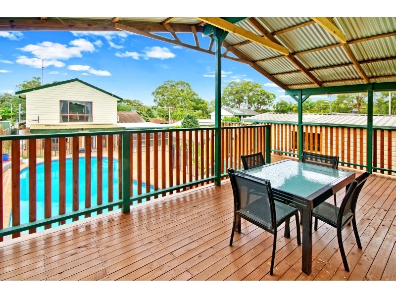33 Asquith Avenue, Windermere Park NSW 2264