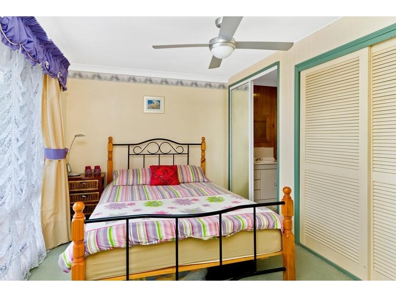 33 Asquith Avenue, Windermere Park NSW 2264