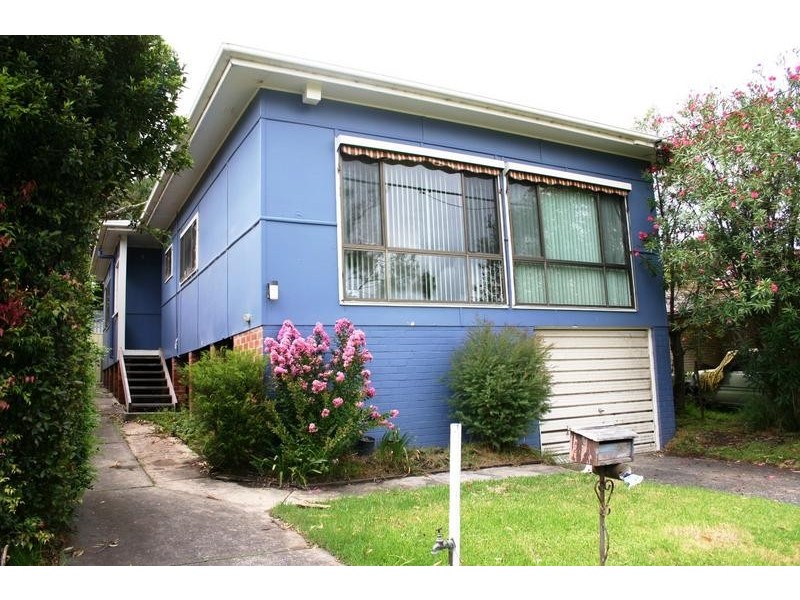 36 Kenilworth Street, Mannering Park NSW 2259