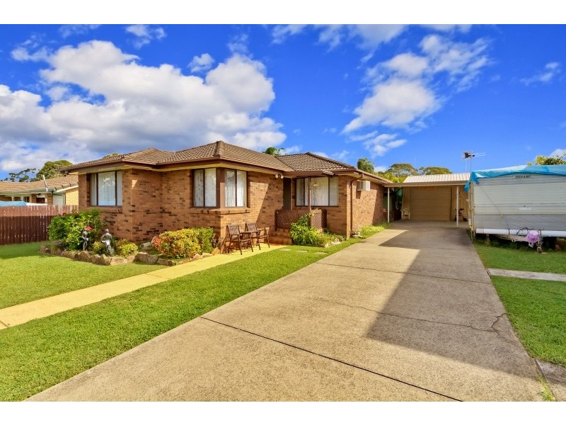 31 Ravenswood Street, Mannering Park NSW 2259