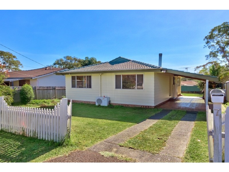 7 Kookaburra Avenue, Lake Munmorah NSW 2259