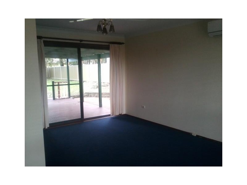 7 Blackford Avenue, Kanwal NSW 2259