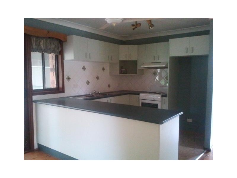 7 Blackford Avenue, Kanwal NSW 2259