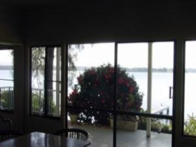 1A Kenilworth Street, Mannering Park NSW 2259