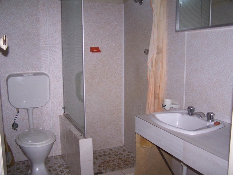 1A Kenilworth Street, Mannering Park NSW 2259