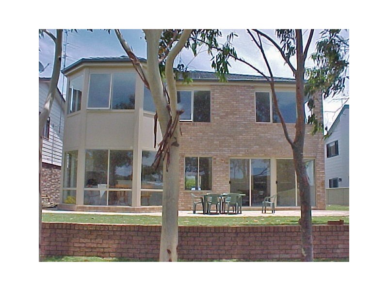 56 Lloyd Avenue, Chain Valley Bay NSW 2259