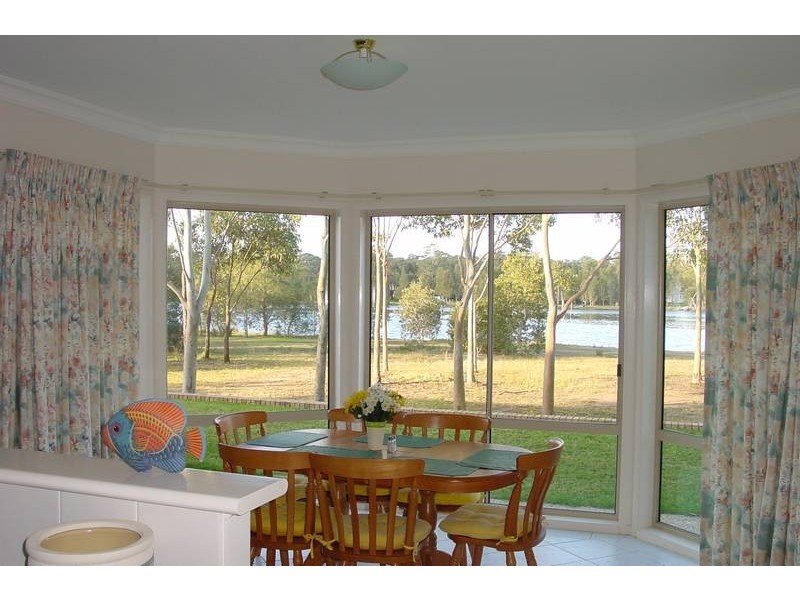 56 Lloyd Avenue, Chain Valley Bay NSW 2259