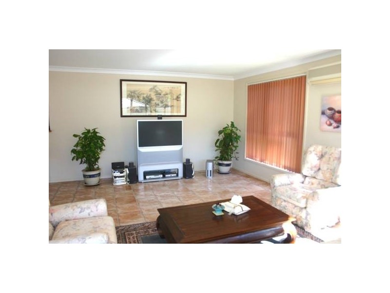 Anchorage Circle, Summerland Point NSW 2259