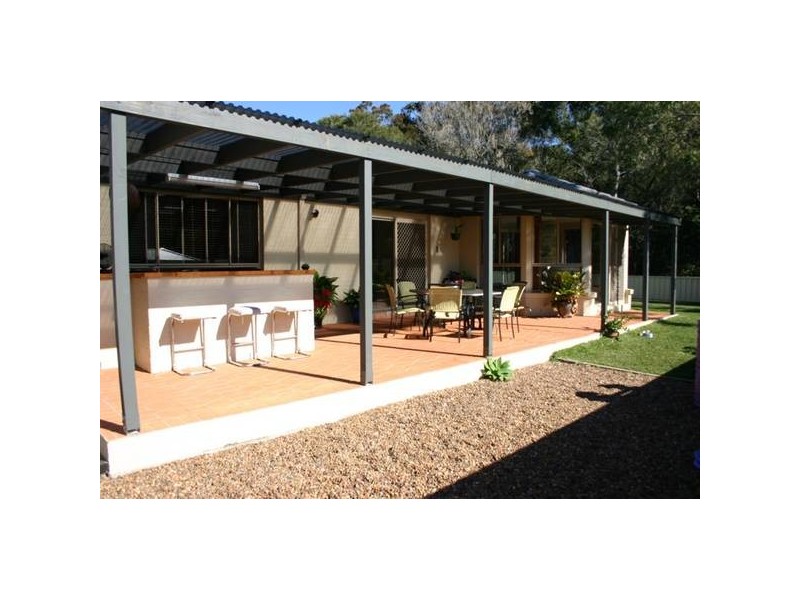 Anchorage Circle, Summerland Point NSW 2259
