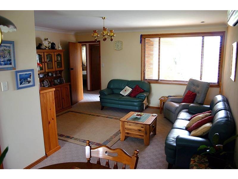 38 Jetty Avenue, Charmhaven NSW 2263