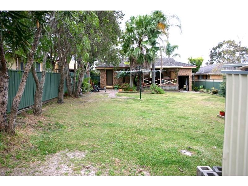 38 Jetty Avenue, Charmhaven NSW 2263