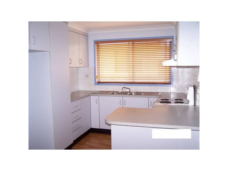 Mannering Park NSW 2259