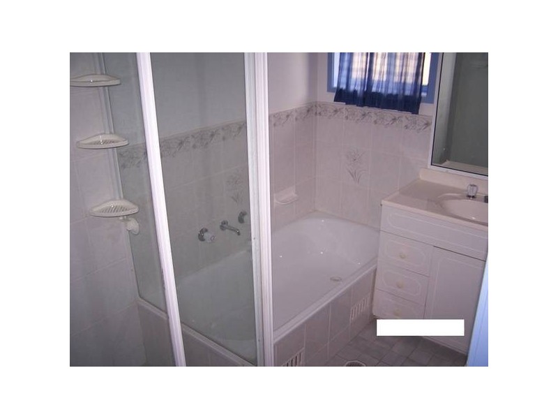 Mannering Park NSW 2259