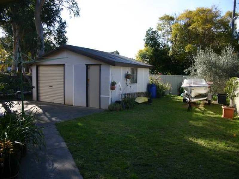 84 Vales Road, Mannering Park NSW 2259