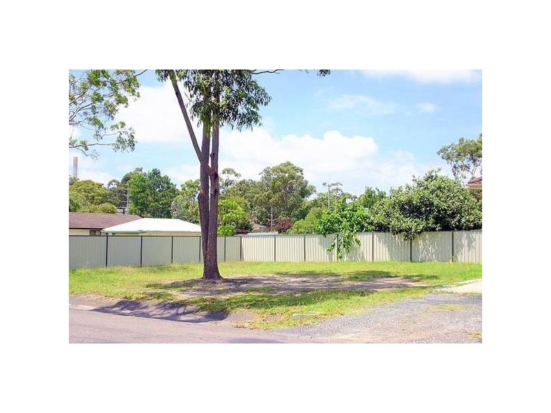 92 Vales Road, Mannering Park NSW 2259