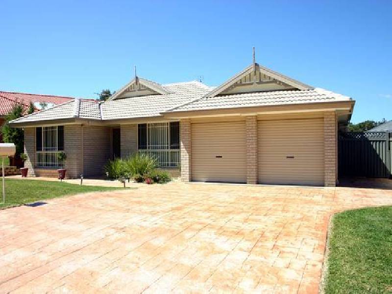36 Tradewinds Avenue, Summerland Point NSW 2259