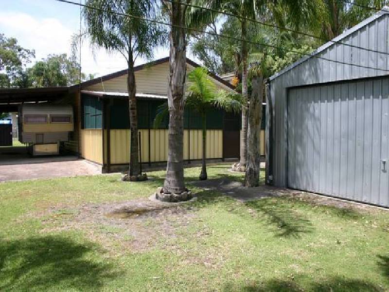 28 Murrumbong Road, Summerland Point NSW 2259