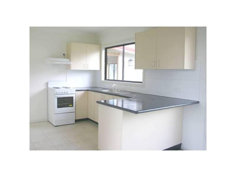 41 Catherine Street, Mannering Park NSW 2259
