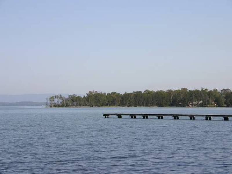 76 Teragalin Drive, Chain Valley Bay NSW 2259