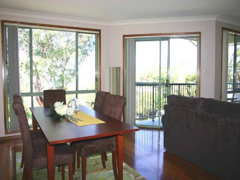 106 GRIFFITH STREET, Mannering Park NSW 2259