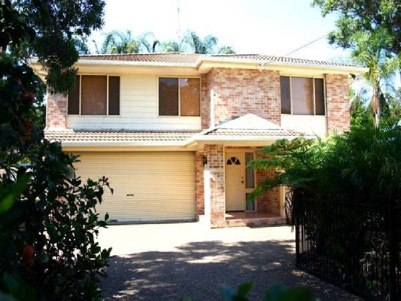 Mannering Park NSW 2259