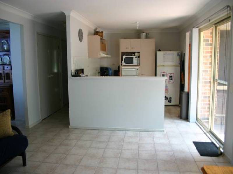 33 Murrumbong Road, Summerland Point NSW 2259