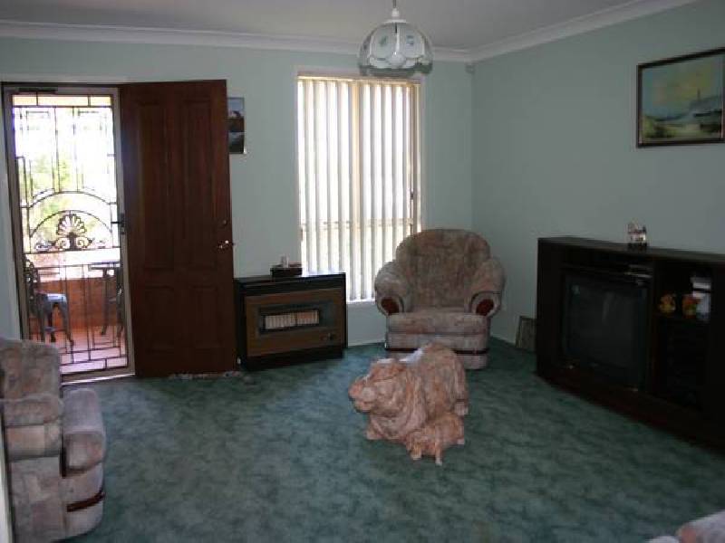 Winbin Crescent, Gwandalan NSW 2259