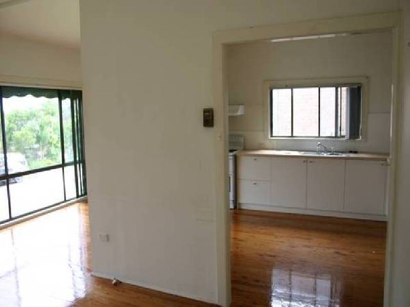 36 Kenilworth Street, Mannering Park NSW 2259