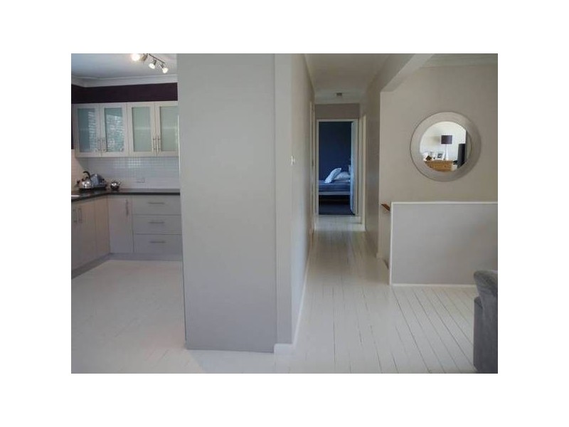 98 Kullaroo Road, Summerland Point NSW 2259