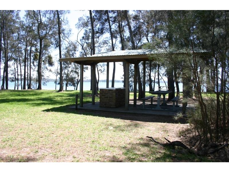74 Catherine Street, Mannering Park NSW 2259