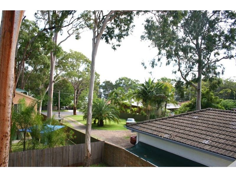 Mannering Park NSW 2259