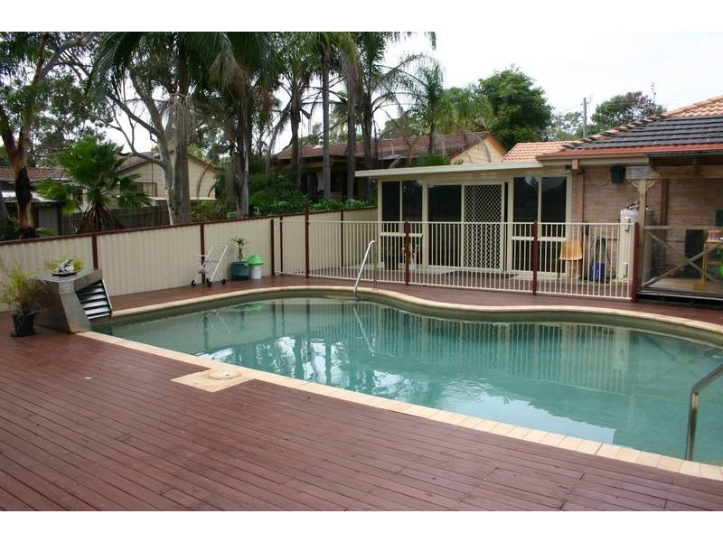 22 CATHERINE STREET, Mannering Park NSW 2259