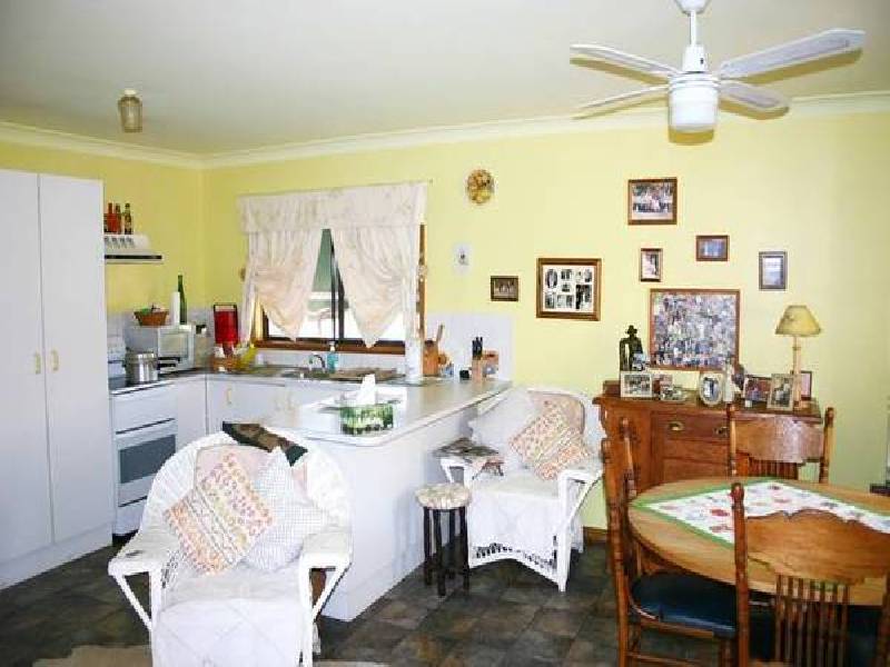 36 High Street, Wyee Point NSW 2259