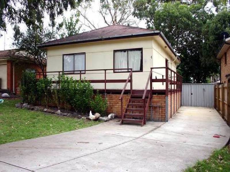 14 Barclay Avenue, Mannering Park NSW 2259